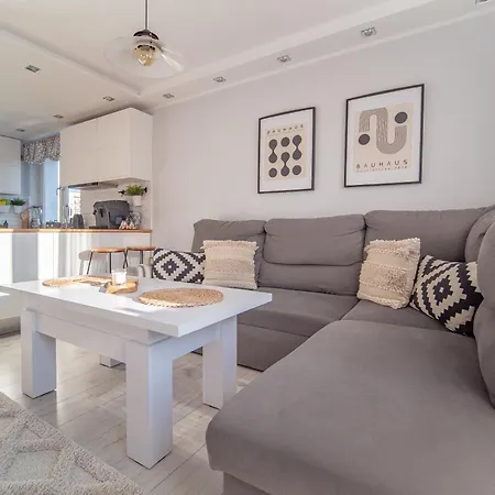 Bianco * غدينيا